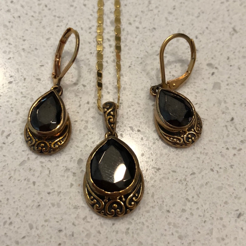 Gold and Shungite 15” Necklace and Earring Set